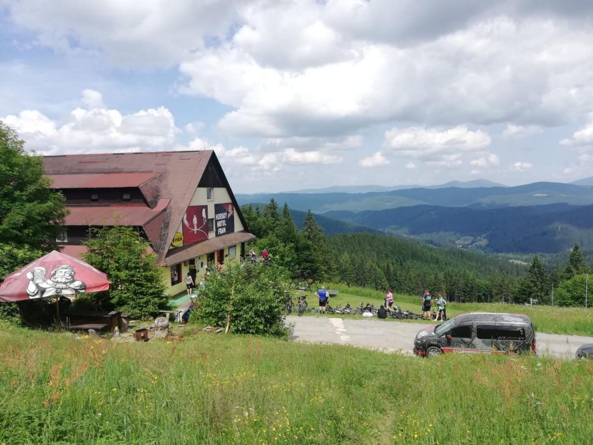 Hotel Fran Makov Bagian luar foto