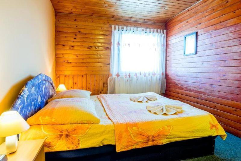 Hotel Fran Makov Bagian luar foto